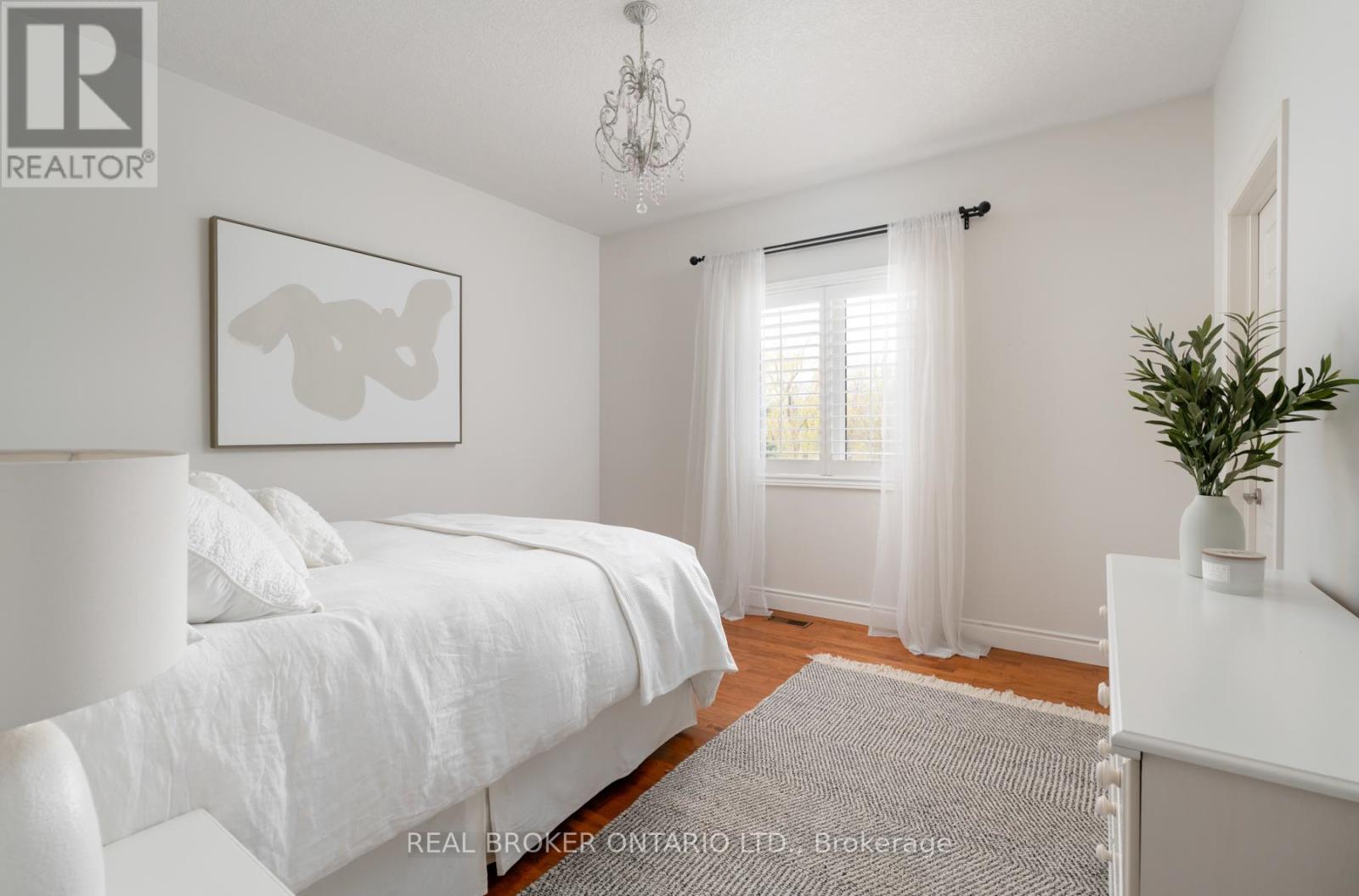 9 Allison Court, Halton Hills (Rural Halton Hills), Ontario  L7G 4S4 - Photo 18 - W13707456