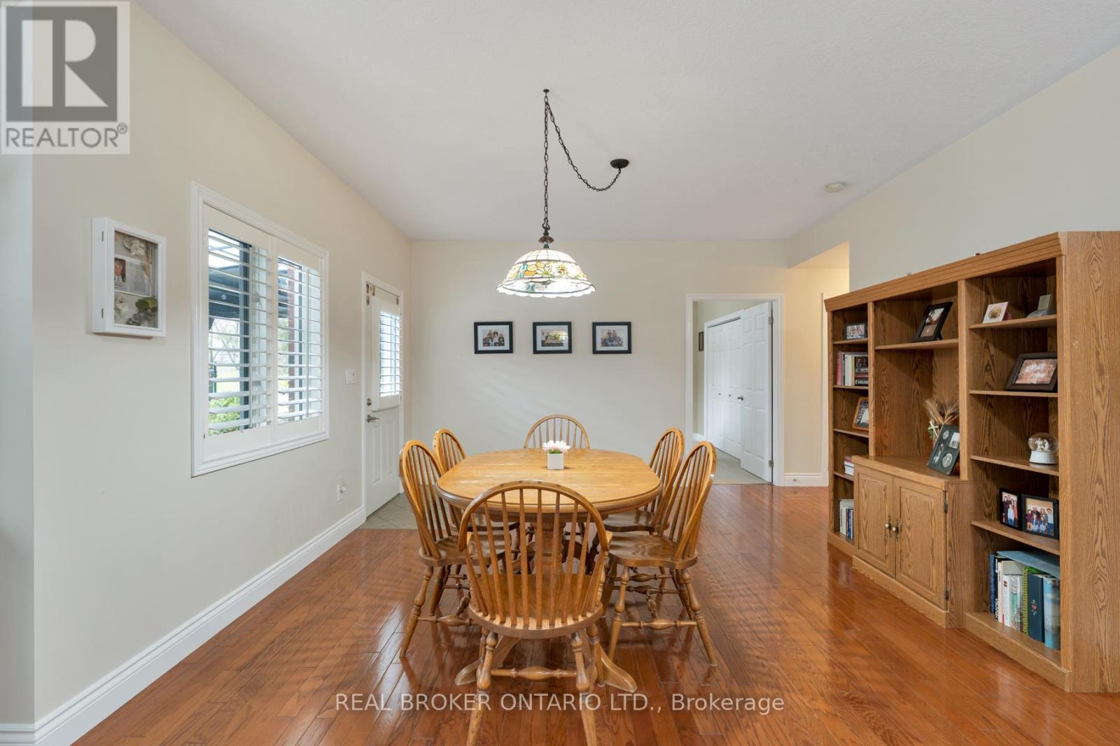 9 Allison Court, Halton Hills (Rural Halton Hills), Ontario  L7G 4S4 - Photo 26 - W13707456