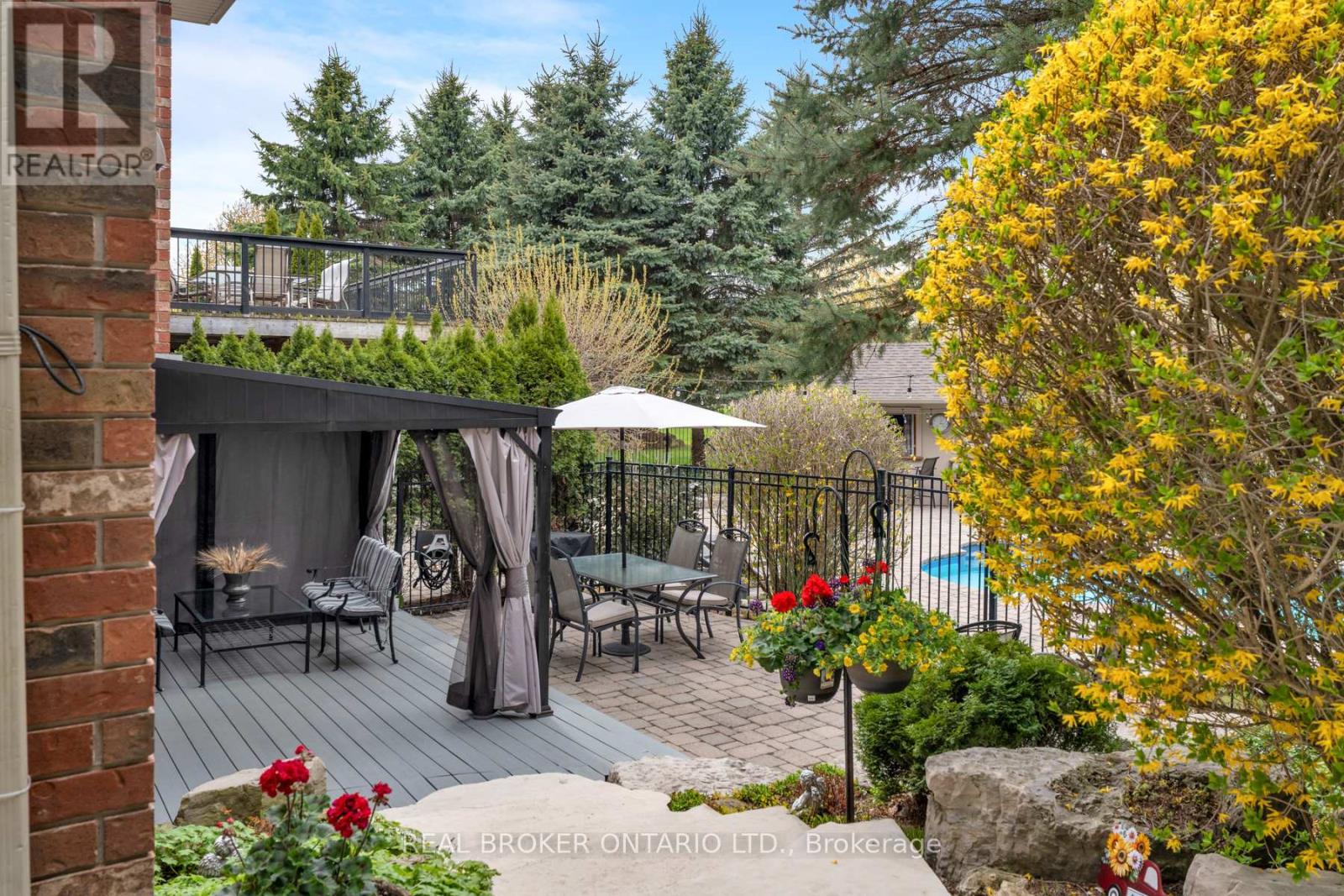 9 Allison Court, Halton Hills (Rural Halton Hills), Ontario  L7G 4S4 - Photo 31 - W13707456