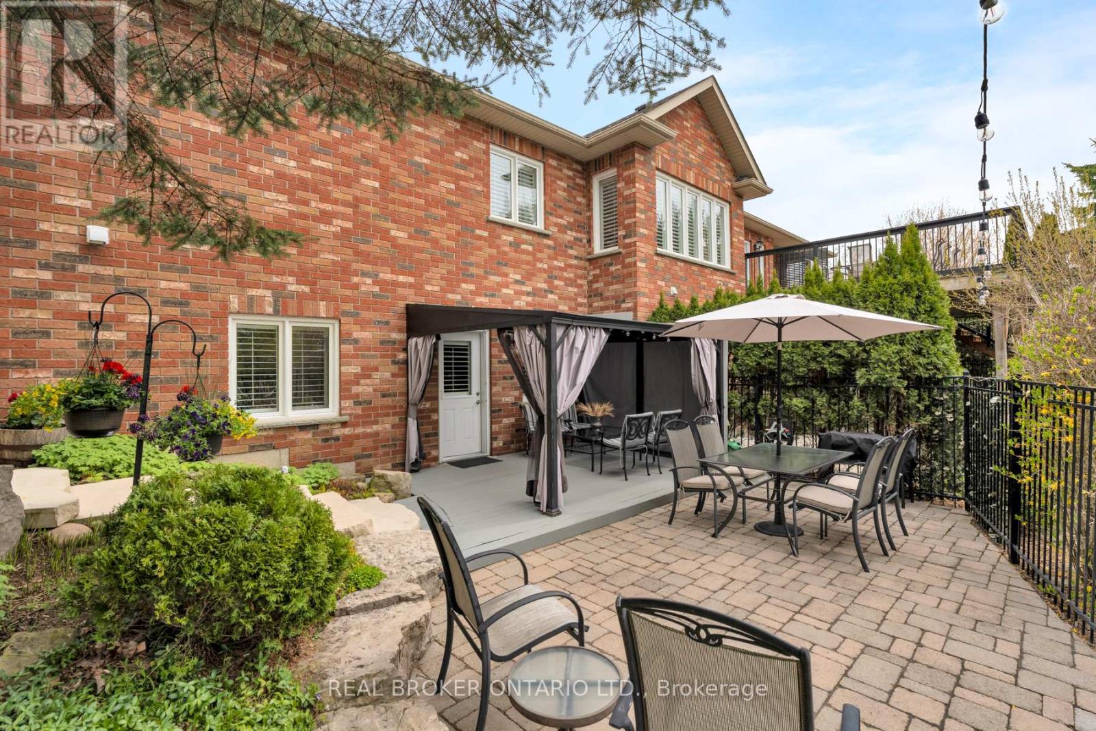 9 Allison Court, Halton Hills (Rural Halton Hills), Ontario  L7G 4S4 - Photo 32 - W13707456