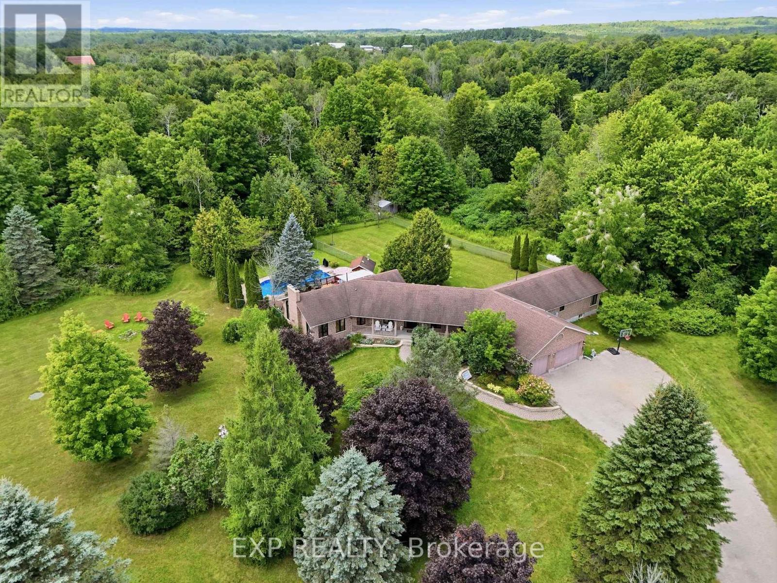 4178 Darkwood Road, Puslinch, Ontario  L0P 1J0 - Photo 1 - X13708148