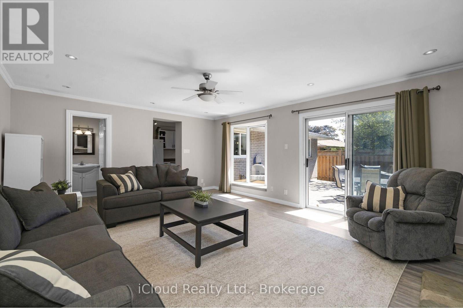 128 Elmore Drive, Halton Hills (Ac Acton), Ontario  L7J 1T2 - Photo 17 - W13709266