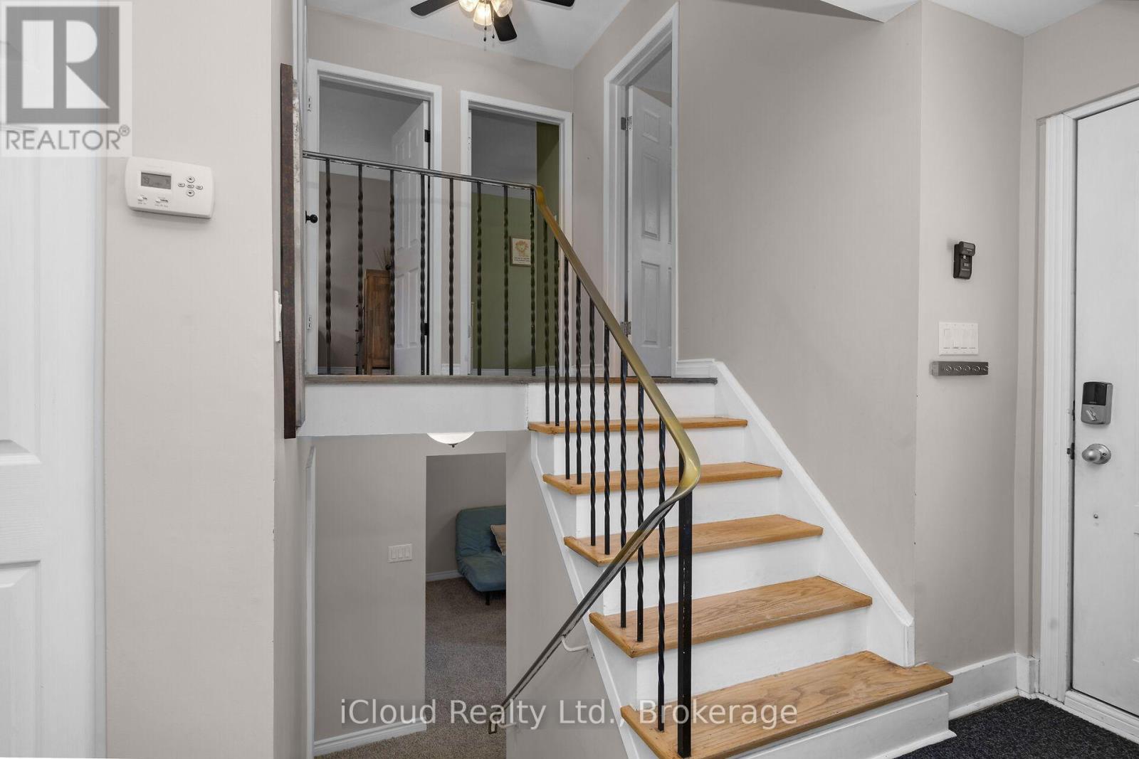 128 Elmore Drive, Halton Hills (Ac Acton), Ontario  L7J 1T2 - Photo 20 - W13709266