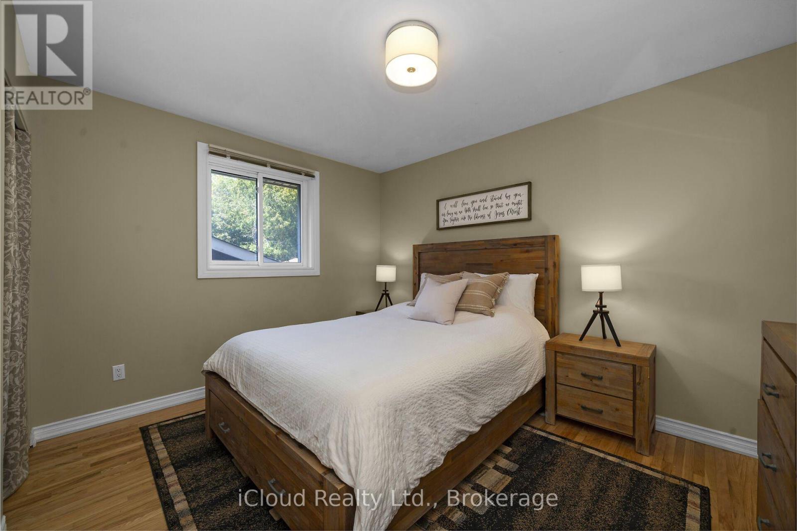 128 Elmore Drive, Halton Hills (Ac Acton), Ontario  L7J 1T2 - Photo 21 - W13709266
