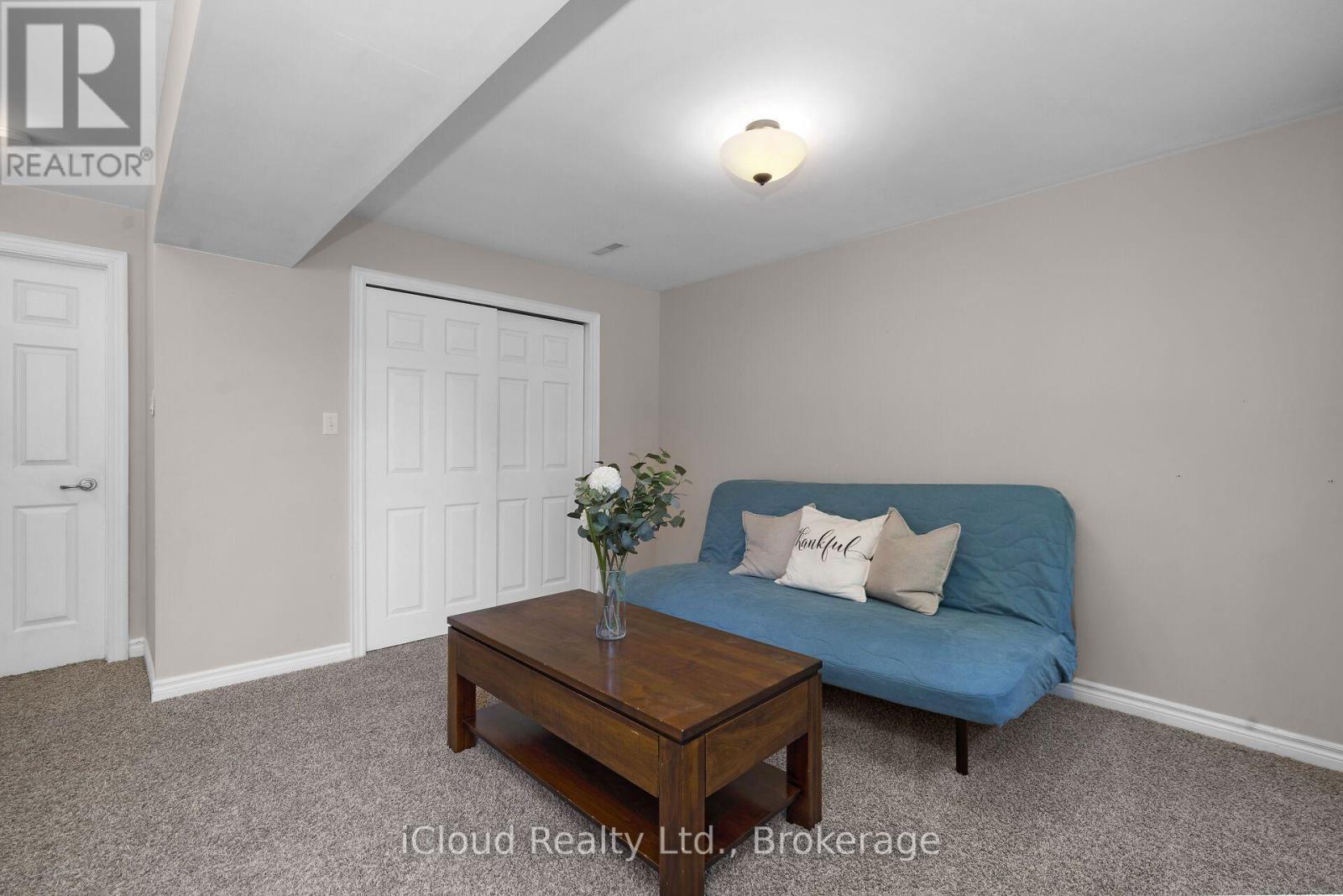 128 Elmore Drive, Halton Hills (Ac Acton), Ontario  L7J 1T2 - Photo 33 - W13709266