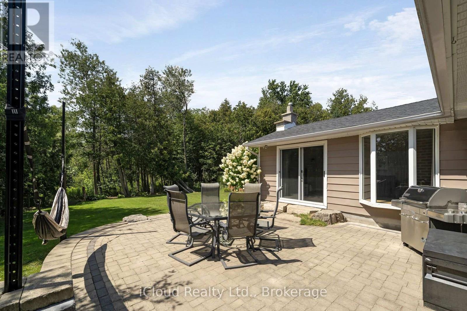 128 Elmore Drive, Halton Hills (Ac Acton), Ontario  L7J 1T2 - Photo 34 - W13709266