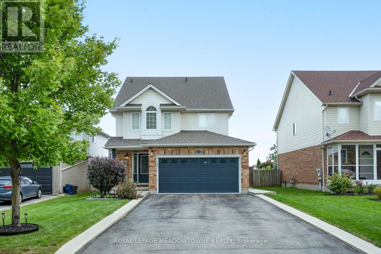 41 Beardmore Crescent, Halton Hills (Ac Acton), Ontario  L7J 2Z1 - Photo 1 - W13710424