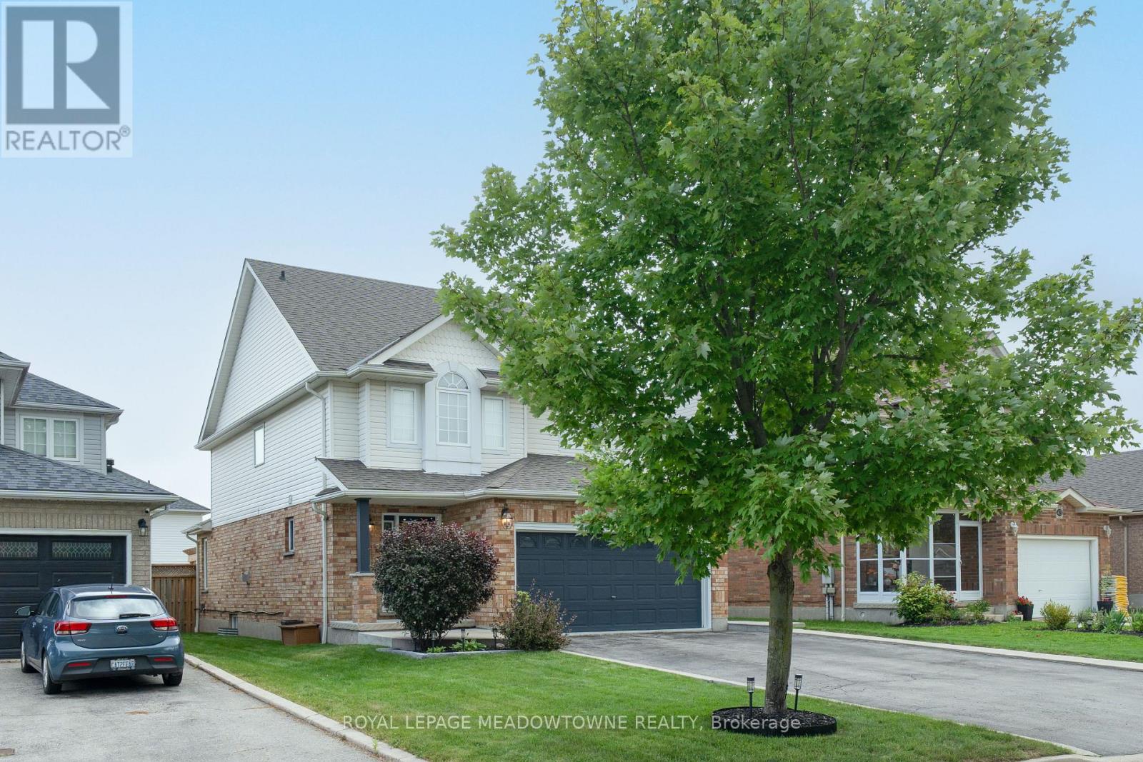 41 Beardmore Crescent, Halton Hills (Ac Acton), Ontario  L7J 2Z1 - Photo 2 - W13710424