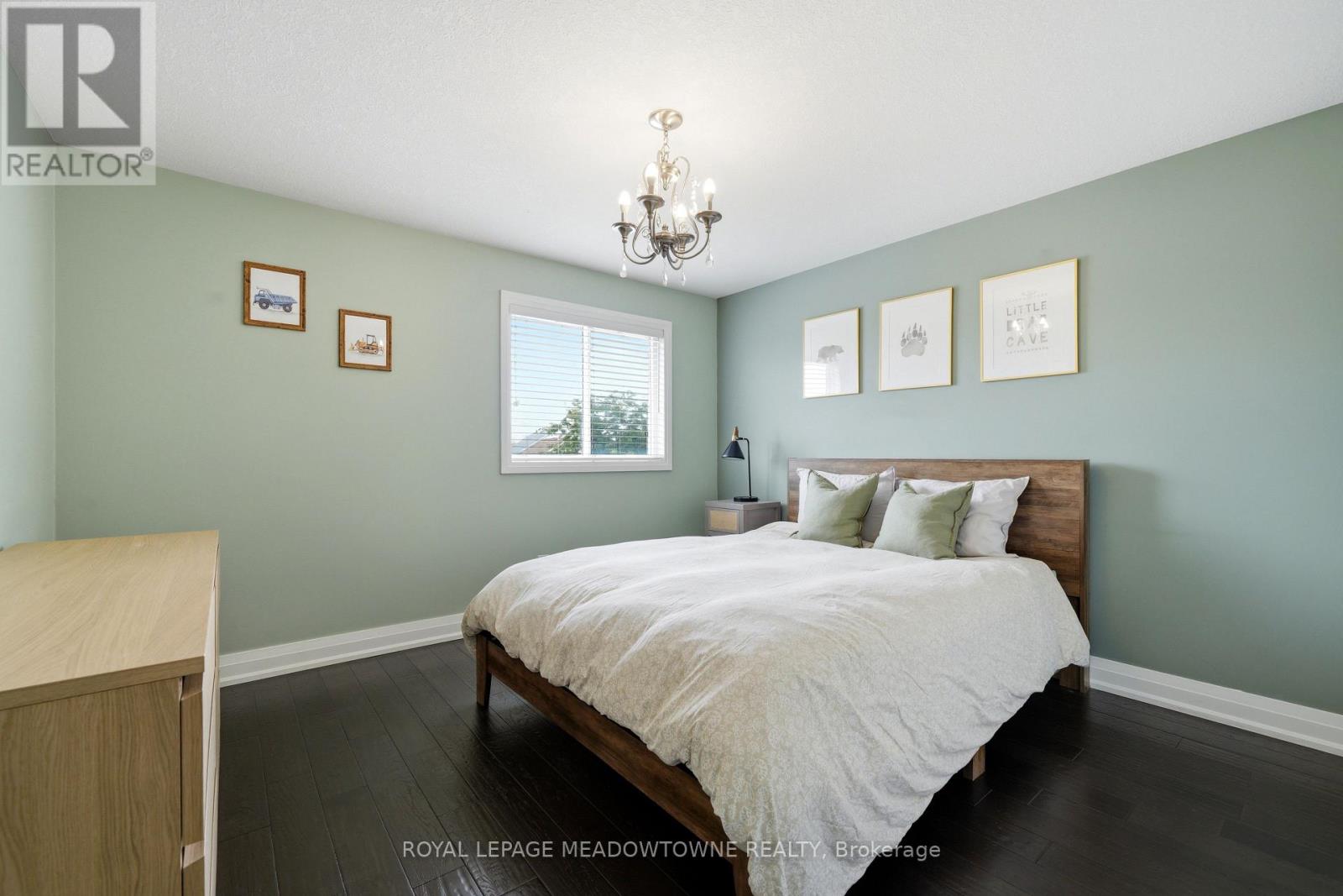 41 Beardmore Crescent, Halton Hills (Ac Acton), Ontario  L7J 2Z1 - Photo 31 - W13710424