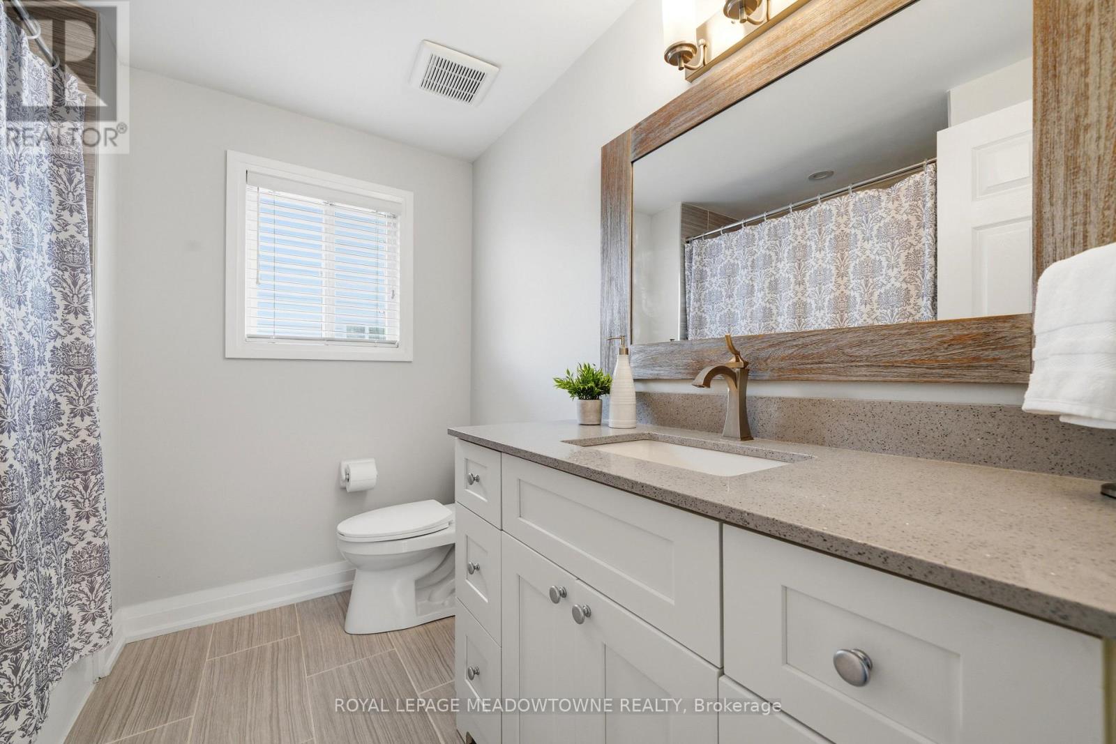 41 Beardmore Crescent, Halton Hills (Ac Acton), Ontario  L7J 2Z1 - Photo 35 - W13710424