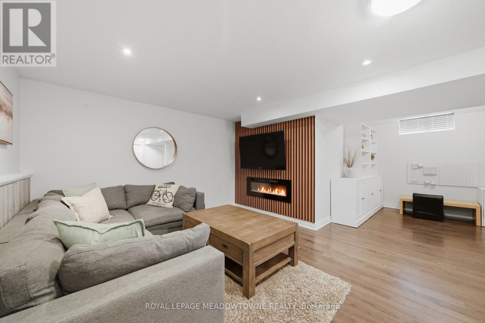 41 Beardmore Crescent, Halton Hills (Ac Acton), Ontario  L7J 2Z1 - Photo 40 - W13710424