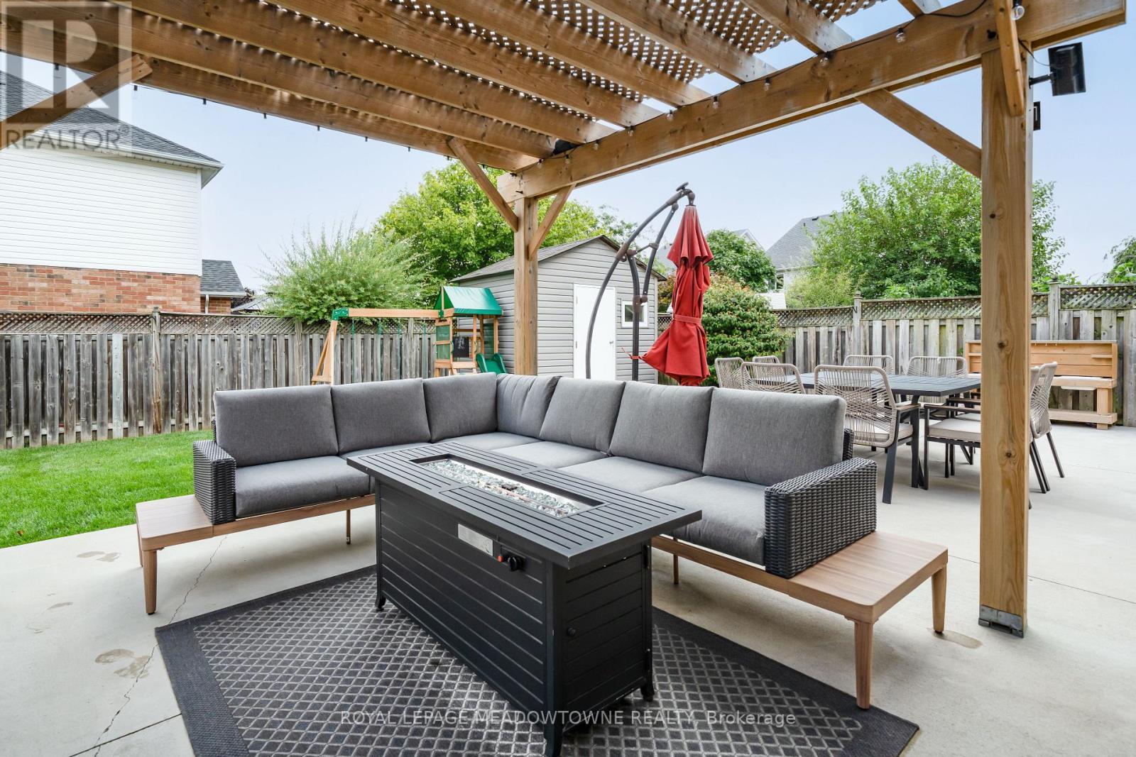 41 Beardmore Crescent, Halton Hills (Ac Acton), Ontario  L7J 2Z1 - Photo 46 - W13710424