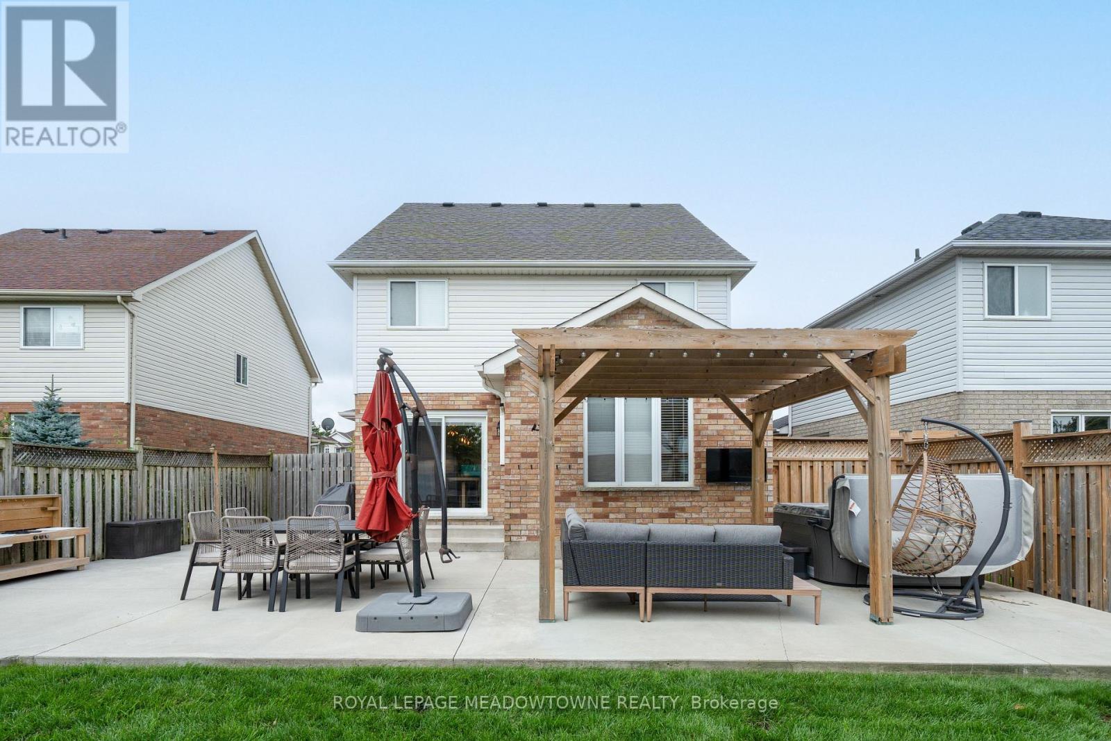 41 Beardmore Crescent, Halton Hills (Ac Acton), Ontario  L7J 2Z1 - Photo 50 - W13710424