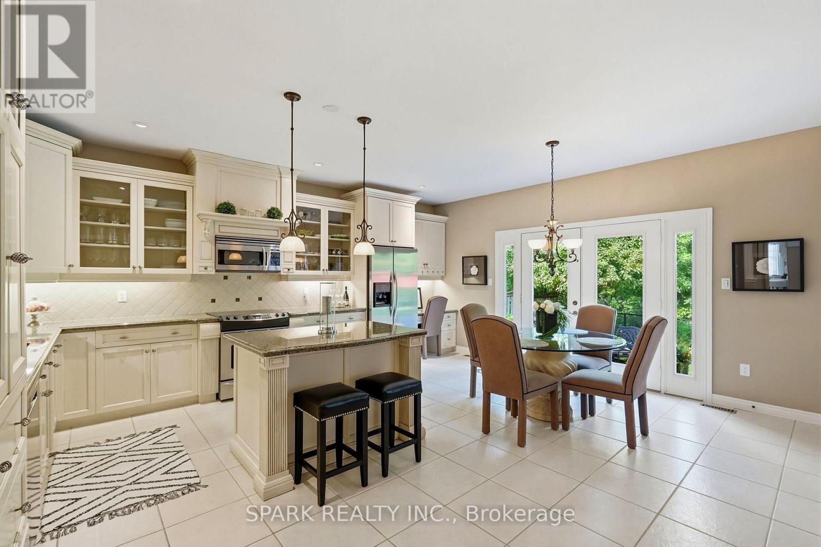 179 Tanners Drive S, Halton Hills (Ac Acton), Ontario  L7J 3A8 - Photo 14 - W13710680