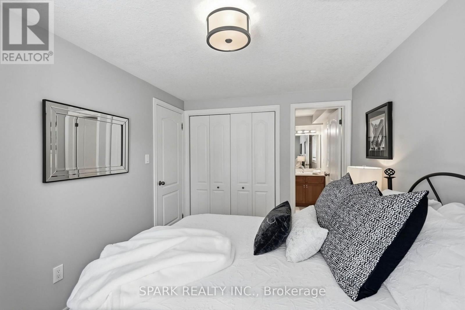 179 Tanners Drive S, Halton Hills (Ac Acton), Ontario  L7J 3A8 - Photo 32 - W13710680