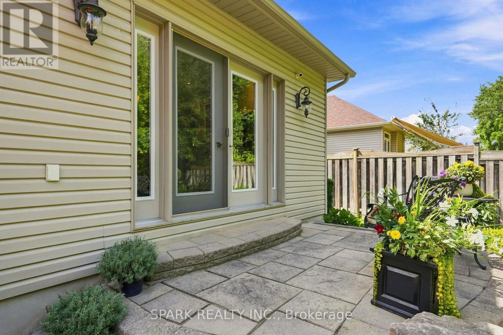 179 Tanners Drive S, Halton Hills (Ac Acton), Ontario  L7J 3A8 - Photo 38 - W13710680