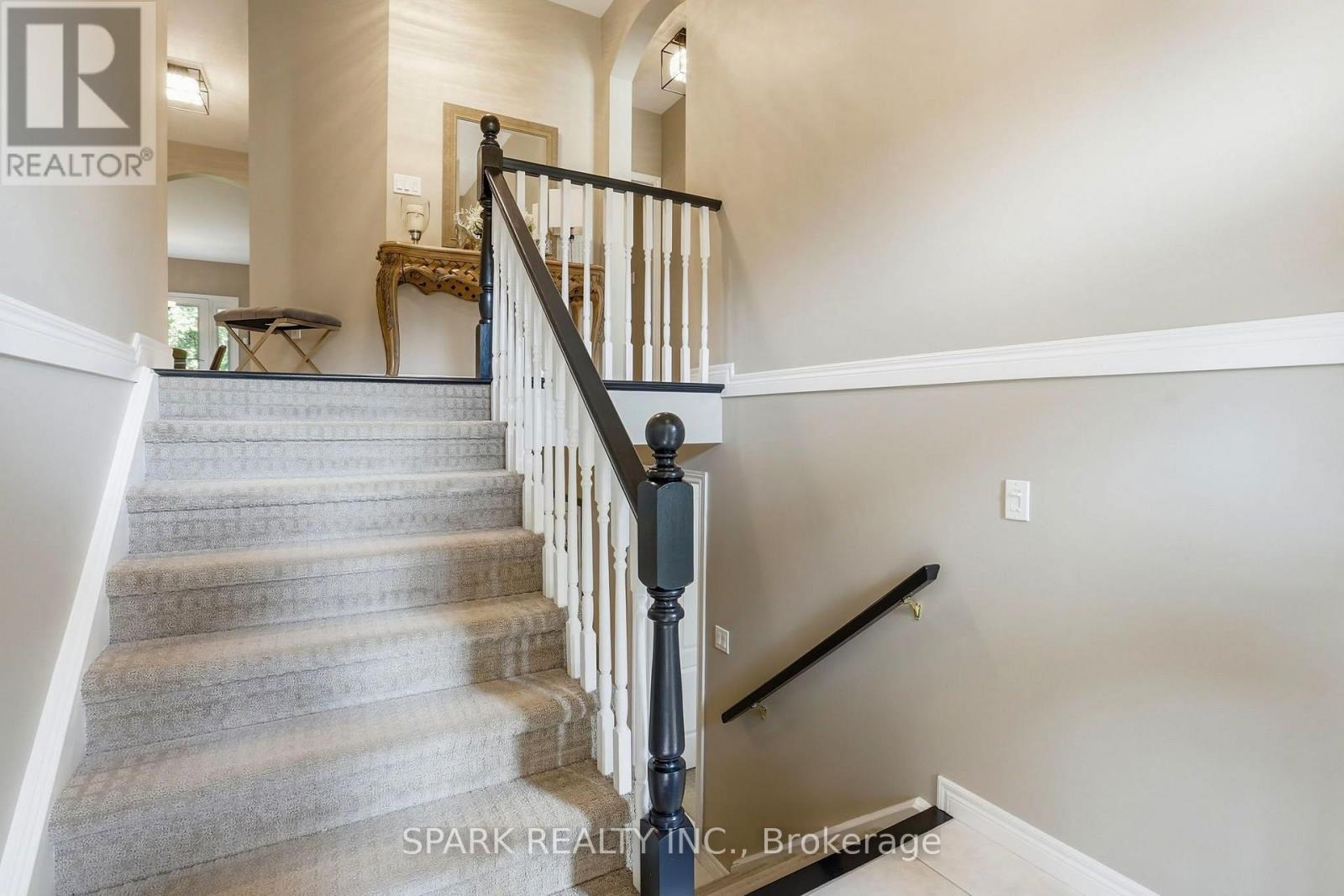 179 Tanners Drive S, Halton Hills (Ac Acton), Ontario  L7J 3A8 - Photo 6 - W13710680