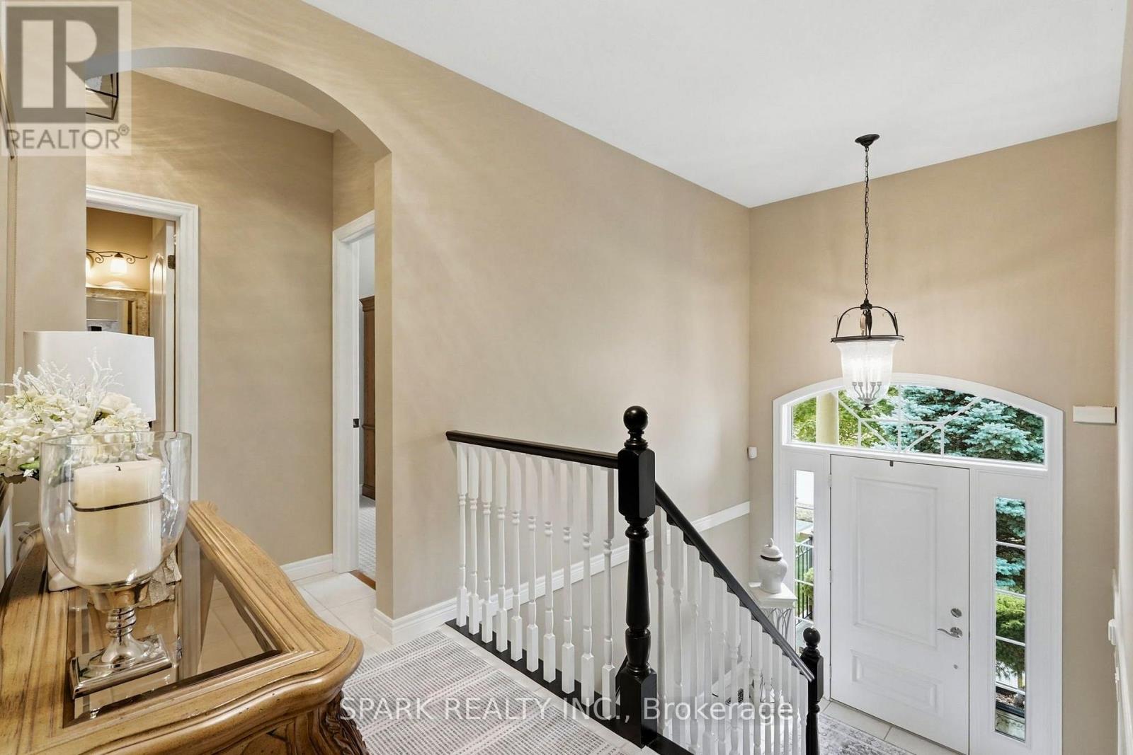 179 Tanners Drive S, Halton Hills (Ac Acton), Ontario  L7J 3A8 - Photo 7 - W13710680
