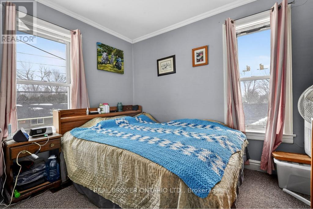 53-55 Wellington Street, Halton Hills (Ac Acton), Ontario  L7J 2H1 - Photo 18 - W13710920