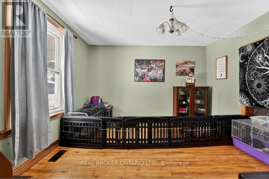 53-55 Wellington Street, Halton Hills (Ac Acton), Ontario  L7J 2H1 - Photo 26 - W13710920