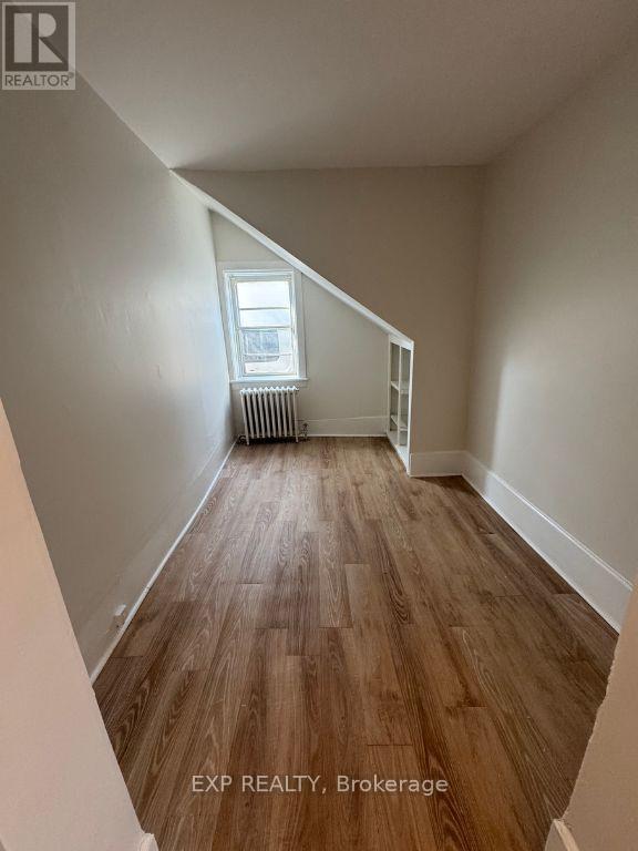 1 - 10 Willow Street N, Halton Hills (Ac Acton), Ontario  L7J 1Z7 - Photo 4 - W13711098