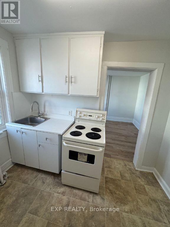1 - 10 Willow Street N, Halton Hills (Ac Acton), Ontario  L7J 1Z7 - Photo 8 - W13711098