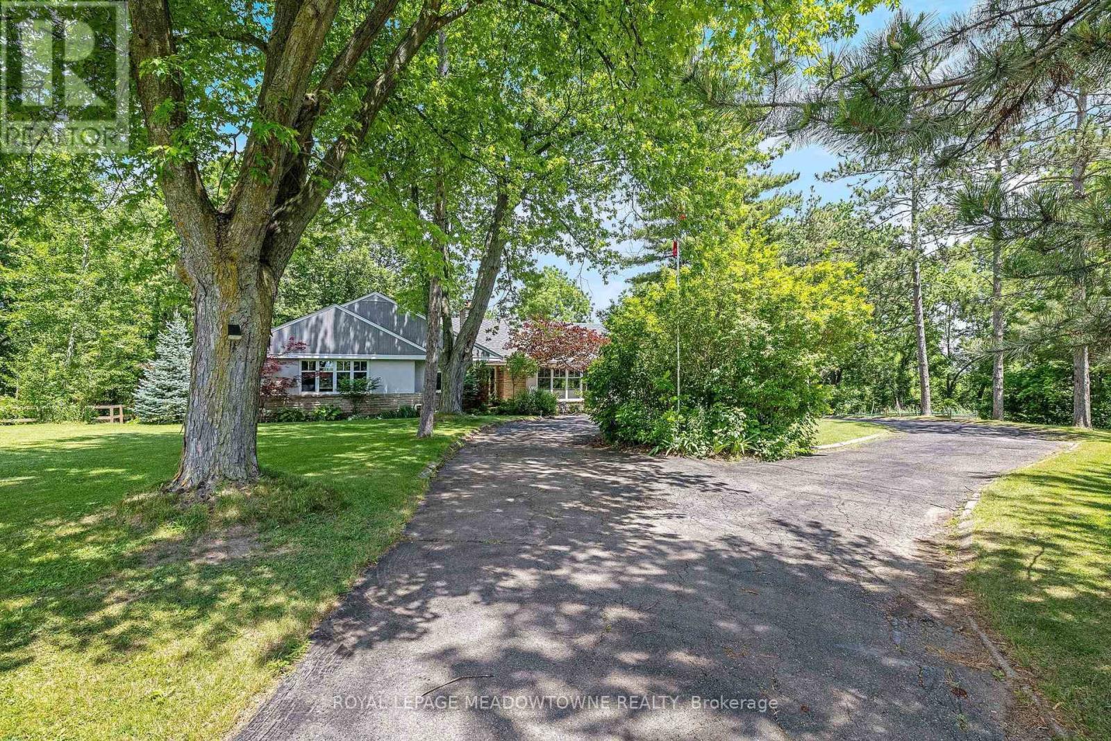 161 Confederation Street, Halton Hills (Glen Williams), Ontario  L7G 4S8 - Photo 4 - W13713402