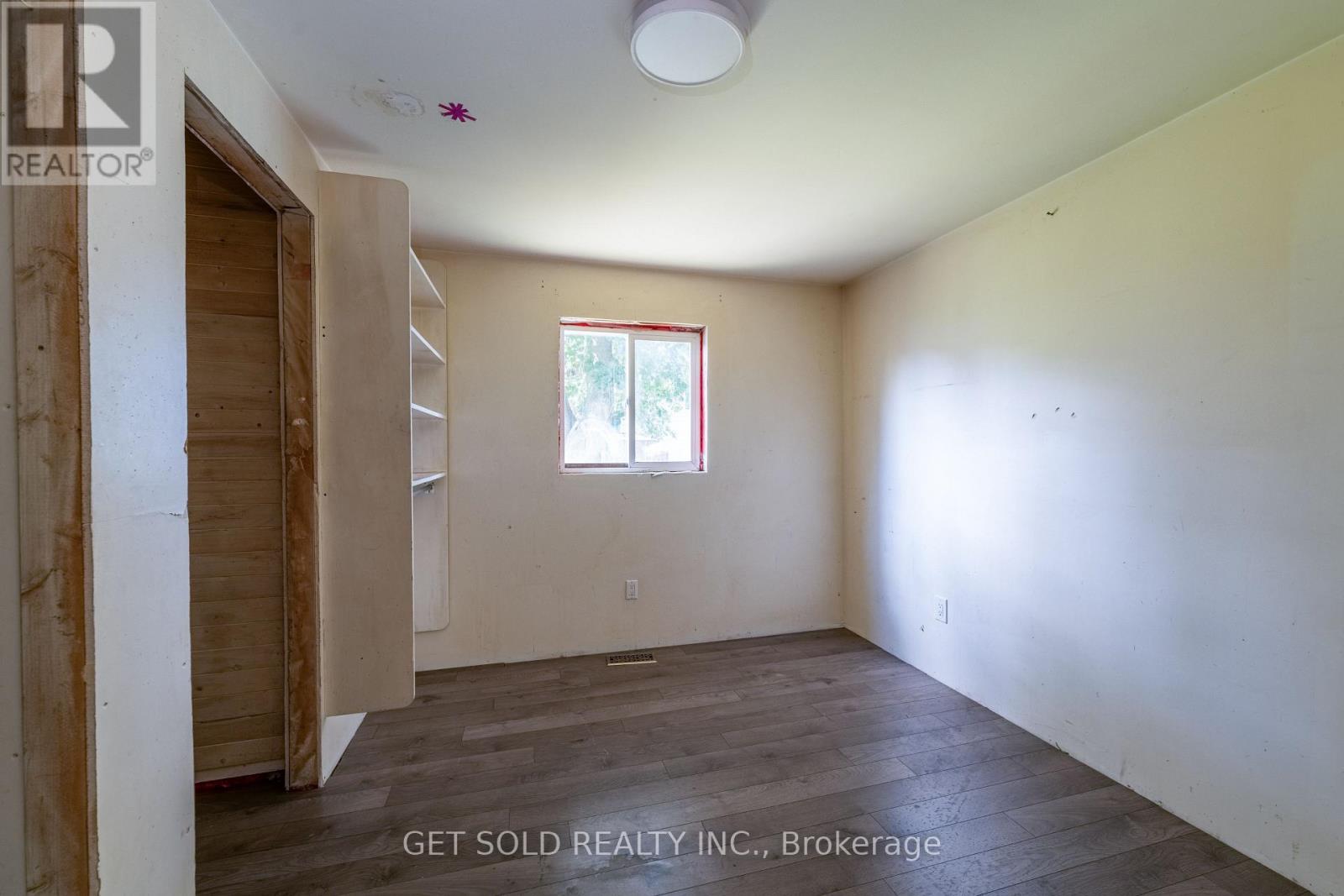 12 Vimy Street, Halton Hills (Ac Acton), Ontario  L7J 1S1 - Photo 17 - W13713660
