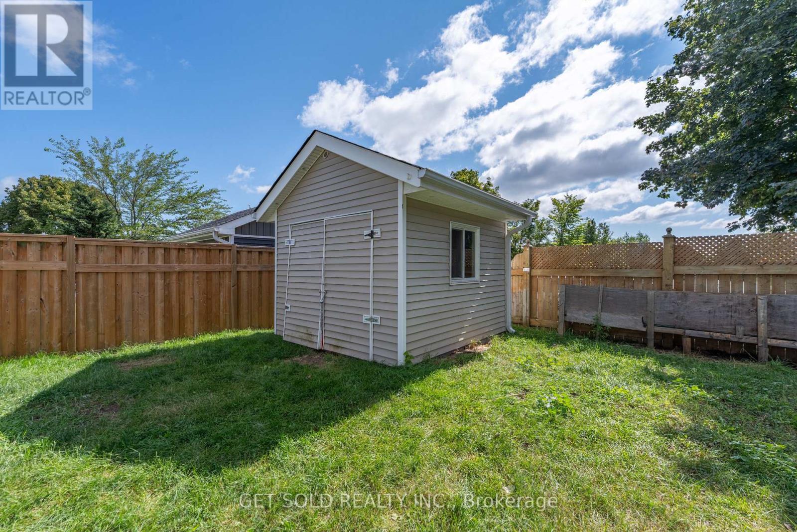 12 Vimy Street, Halton Hills (Ac Acton), Ontario  L7J 1S1 - Photo 30 - W13713660