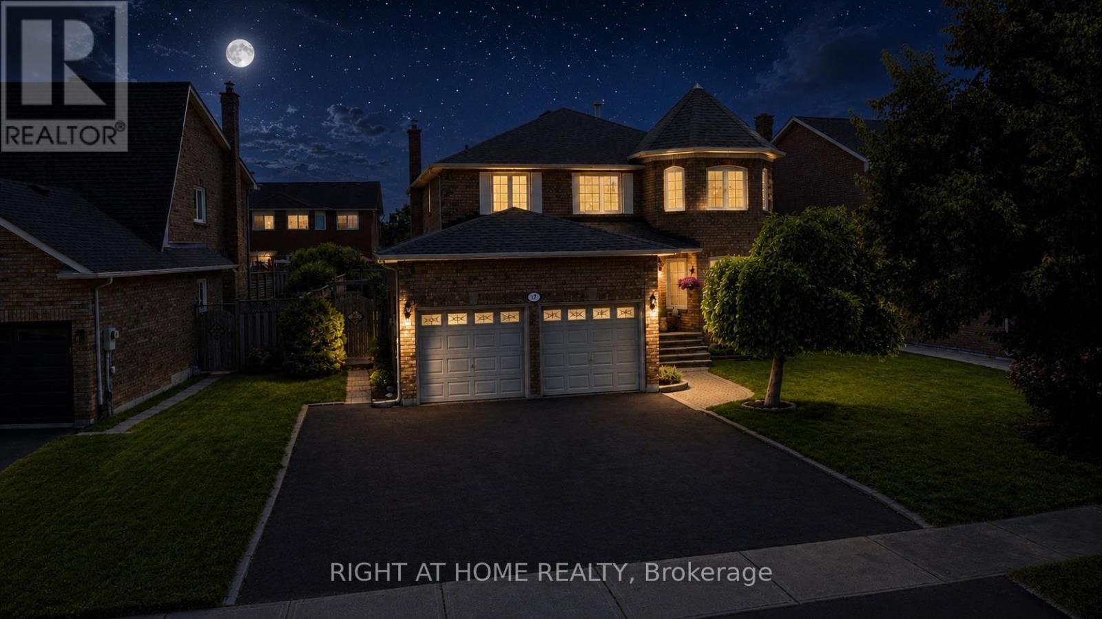 17 Eaton Street, Halton Hills (Georgetown), Ontario  L7G 5L4 - Photo 3 - W13715036