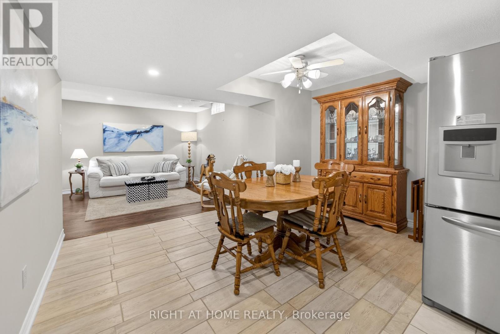 17 Eaton Street, Halton Hills (Georgetown), Ontario  L7G 5L4 - Photo 34 - W13715036