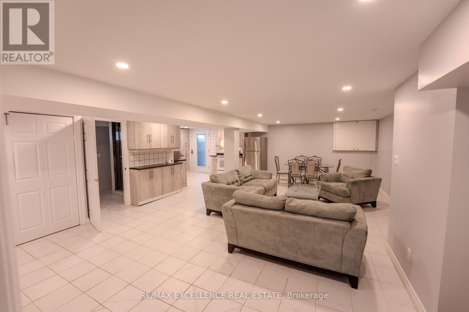 21 Elizabeth Street, Halton Hills (Georgetown), Ontario  L7G 3K1 - Photo 26 - W13715382