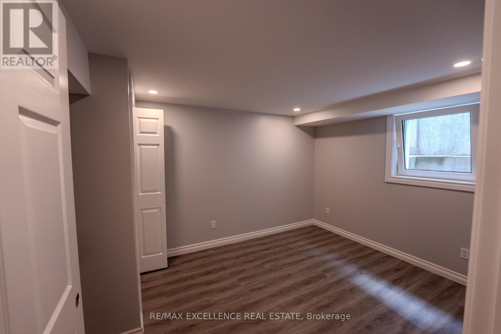 21 Elizabeth Street, Halton Hills (Georgetown), Ontario  L7G 3K1 - Photo 27 - W13715382