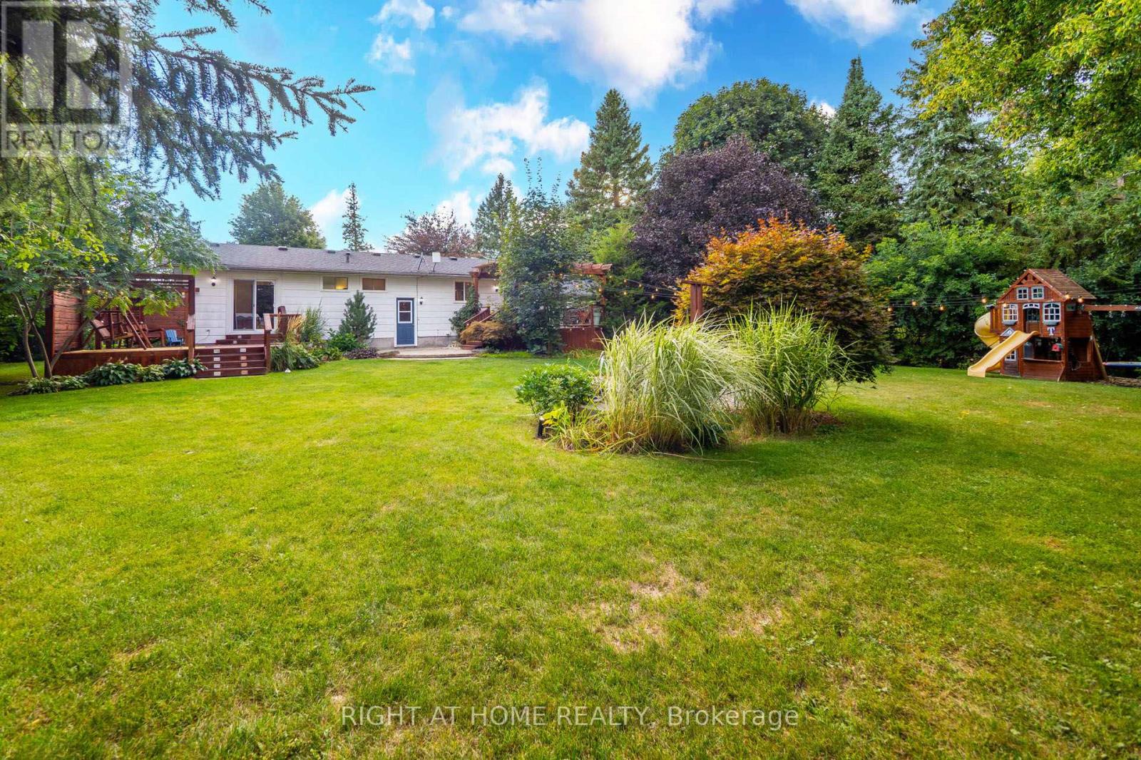 11749 Tenth Line, Halton Hills (Rural Halton Hills), Ontario  L7G 4S7 - Photo 41 - W13716570