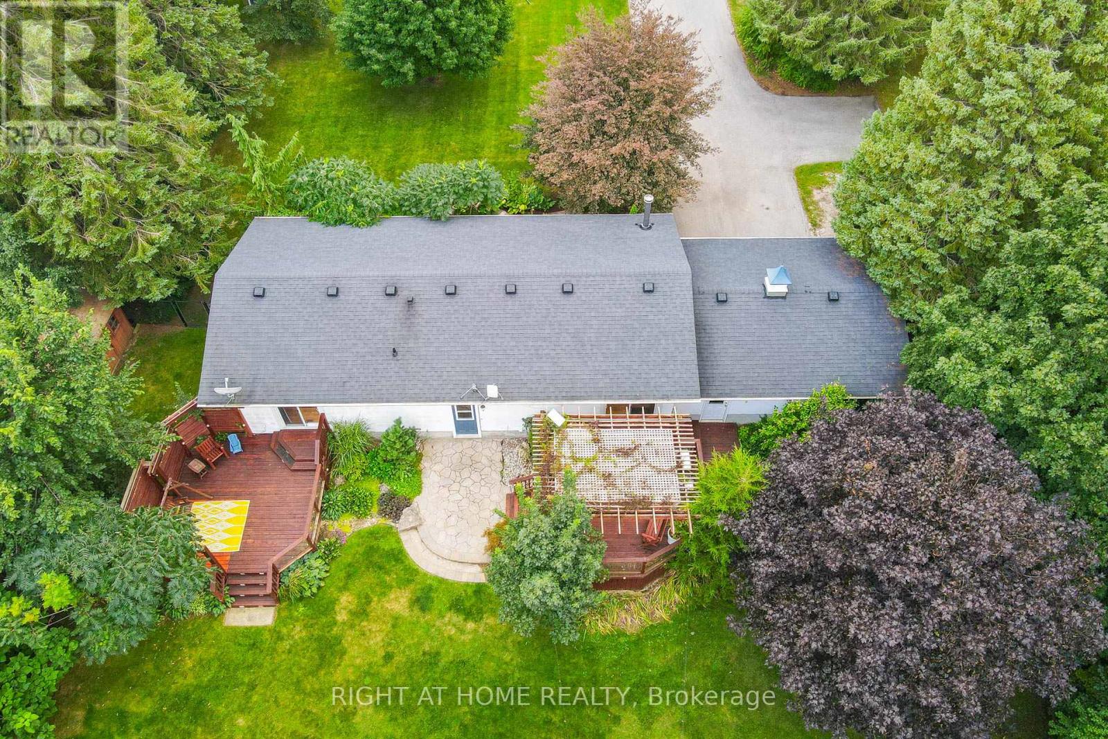11749 Tenth Line, Halton Hills (Rural Halton Hills), Ontario  L7G 4S7 - Photo 45 - W13716570