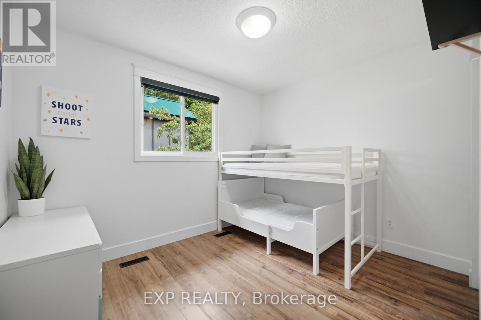 127 Acton Boulevard, Halton Hills (Ac Acton), Ontario  L7J 2S4 - Photo 20 - W13717788