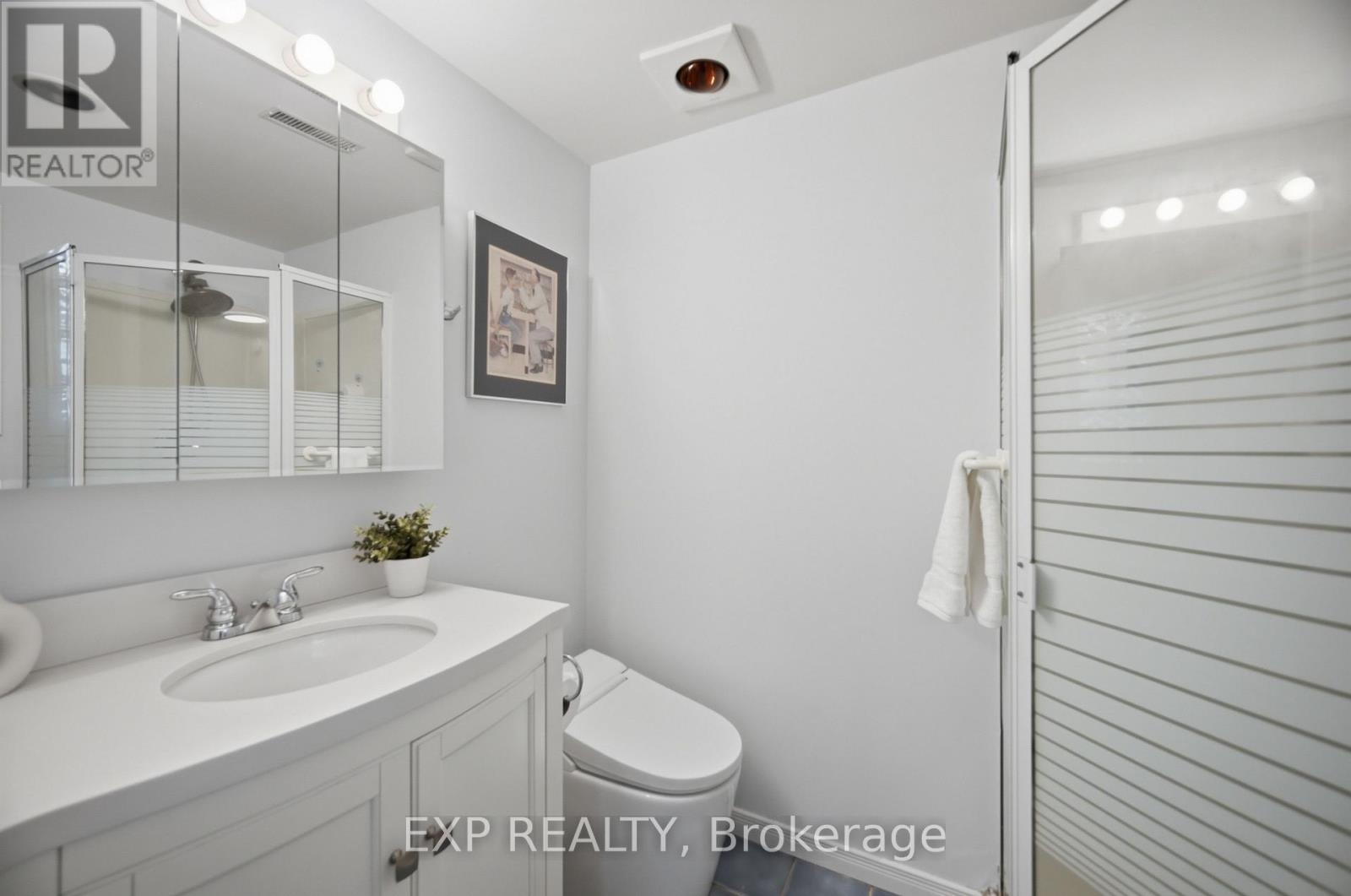 127 Acton Boulevard, Halton Hills (Ac Acton), Ontario  L7J 2S4 - Photo 32 - W13717788