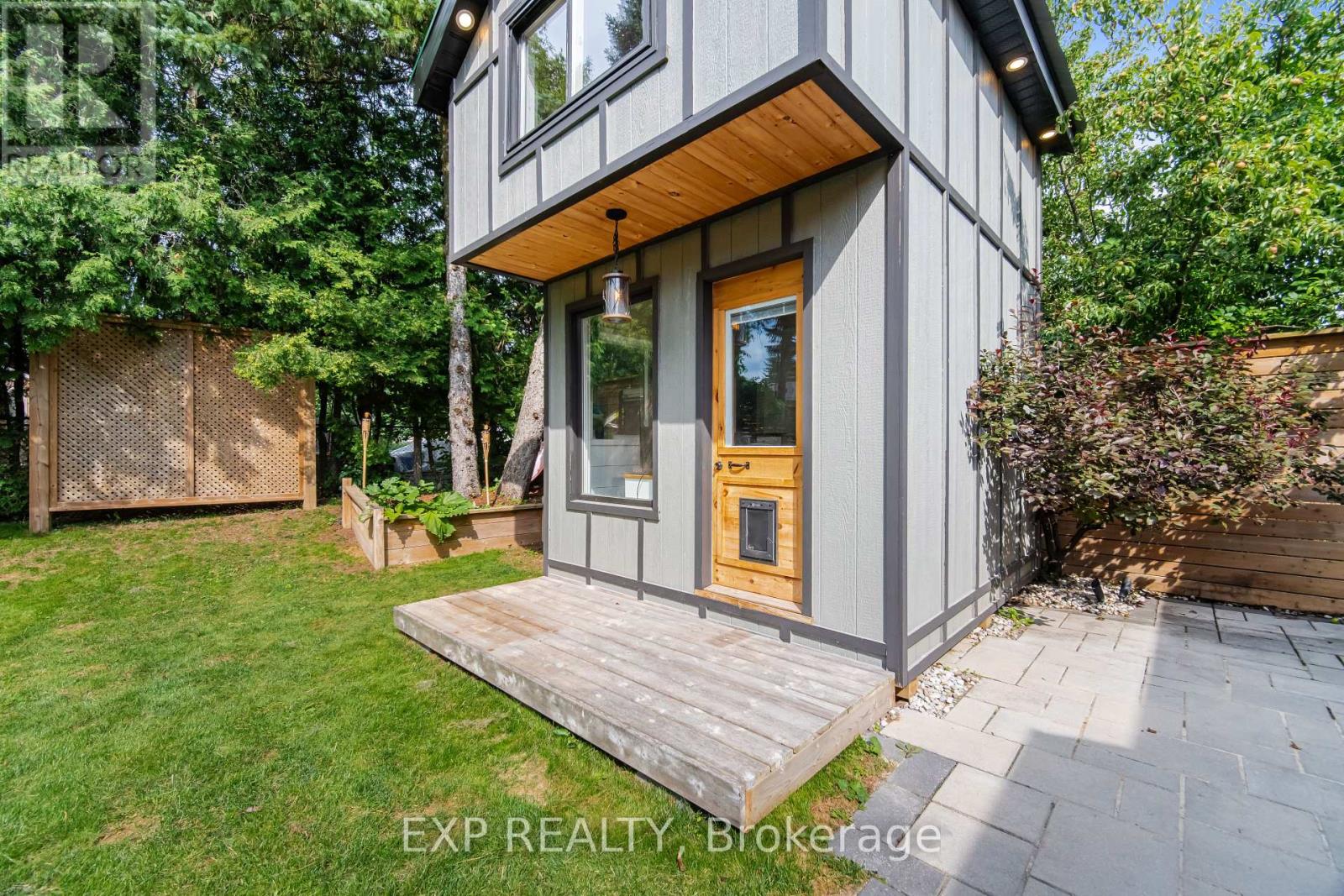 127 Acton Boulevard, Halton Hills (Ac Acton), Ontario  L7J 2S4 - Photo 38 - W13717788