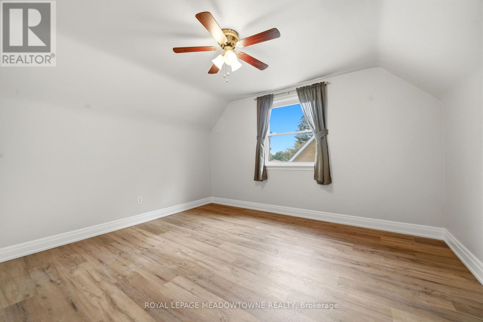20 Delrex Boulevard, Halton Hills (Georgetown), Ontario  L7G 3X7 - Photo 22 - W13717888