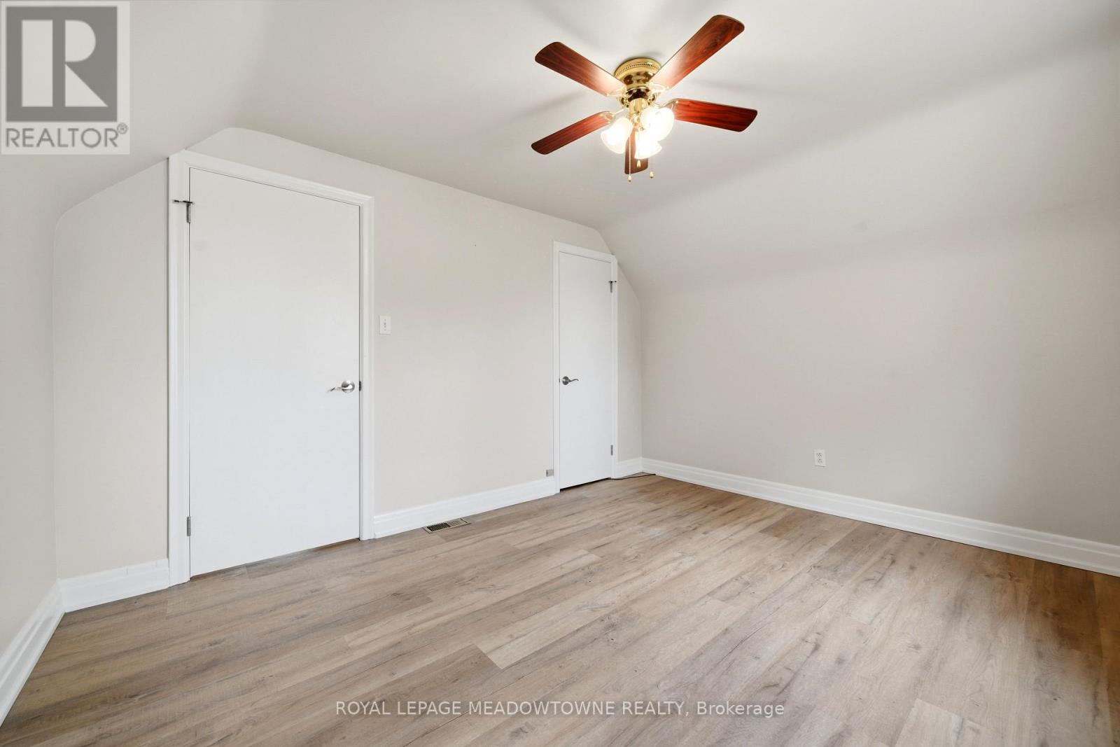 20 Delrex Boulevard, Halton Hills (Georgetown), Ontario  L7G 3X7 - Photo 23 - W13717888