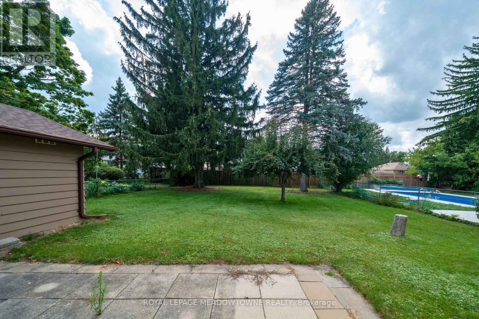 20 Delrex Boulevard, Halton Hills (Georgetown), Ontario  L7G 3X7 - Photo 35 - W13717888