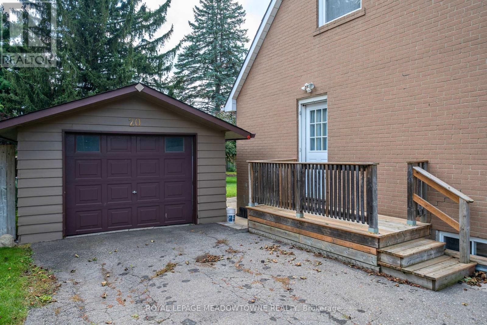 20 Delrex Boulevard, Halton Hills (Georgetown), Ontario  L7G 3X7 - Photo 6 - W13717888