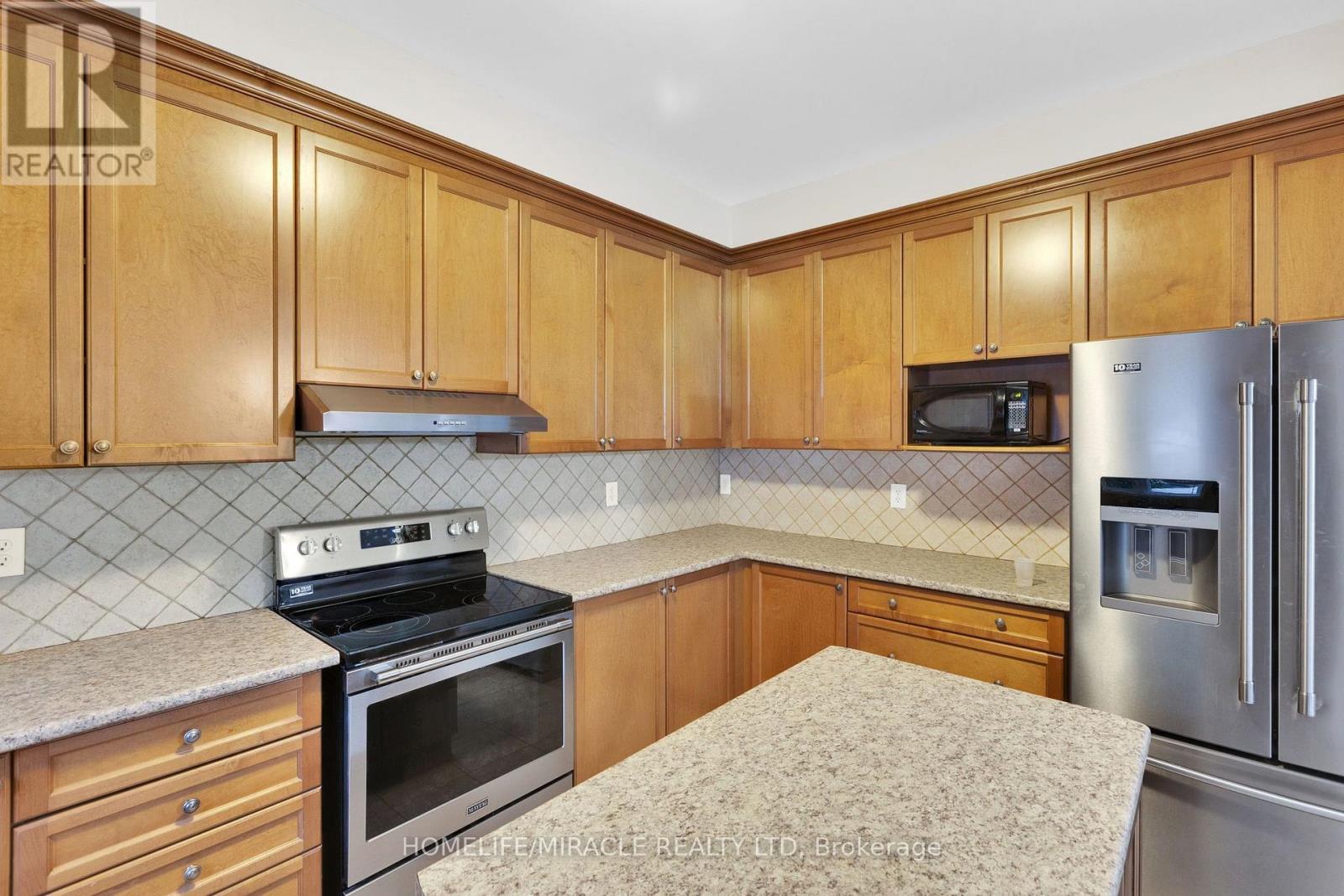 Main & Upper Floor - 15 Chetholme Place E, Halton Hills (Georgetown), Ontario  L7G 0B5 - Photo 10 - W13721356