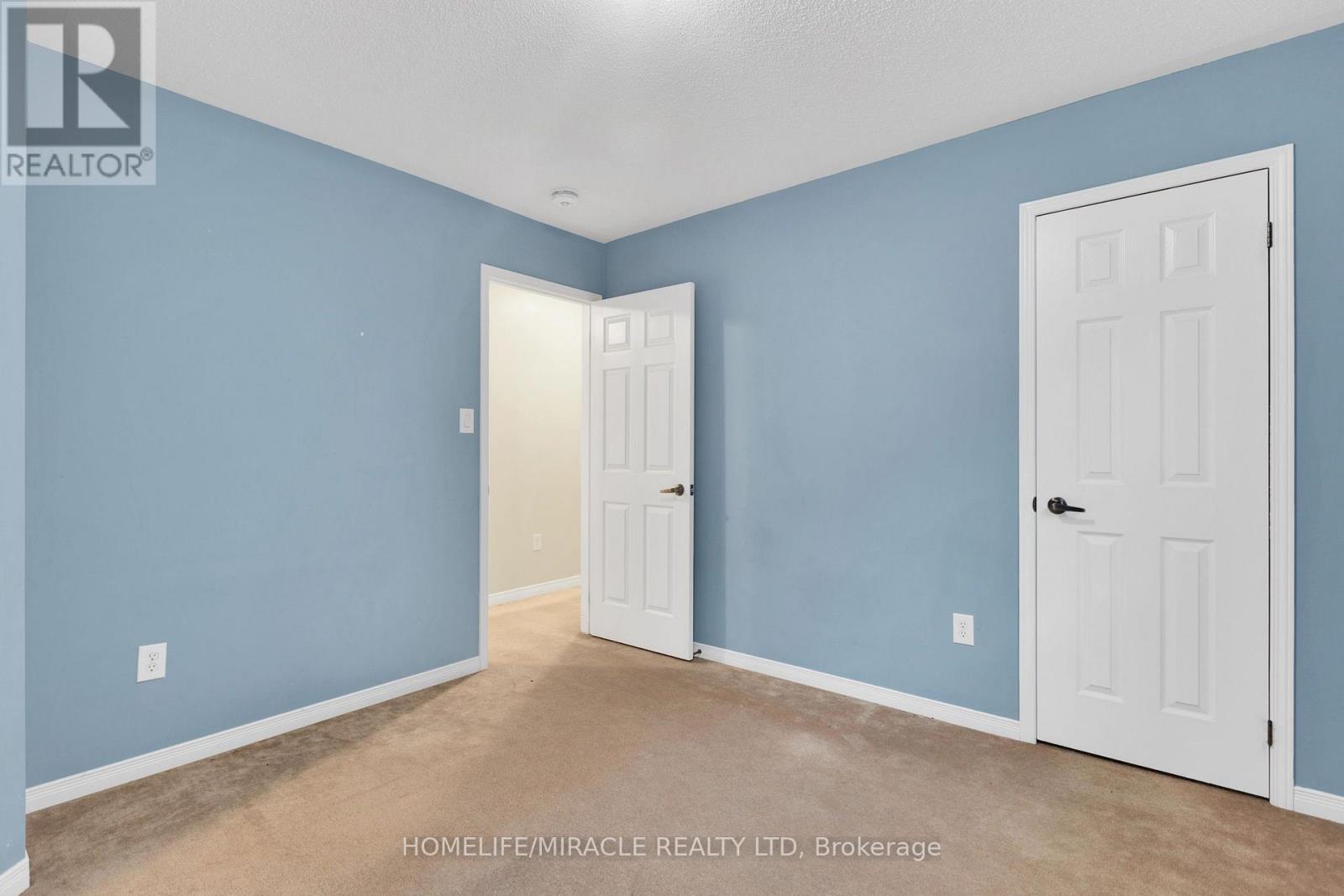 Main & Upper Floor - 15 Chetholme Place E, Halton Hills (Georgetown), Ontario  L7G 0B5 - Photo 18 - W13721356