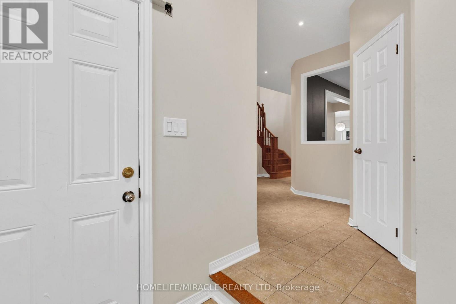 Main & Upper Floor - 15 Chetholme Place E, Halton Hills (Georgetown), Ontario  L7G 0B5 - Photo 26 - W13721356