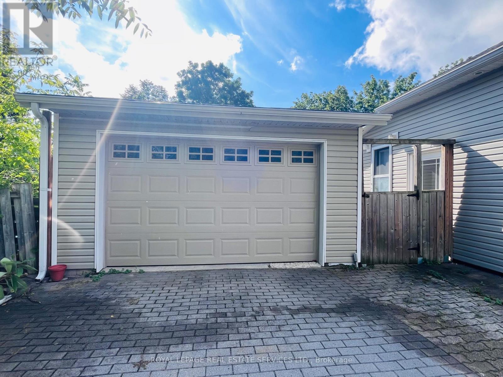 30 College Street, Halton Hills (Georgetown), Ontario  L7G 2N7 - Photo 20 - W13721360