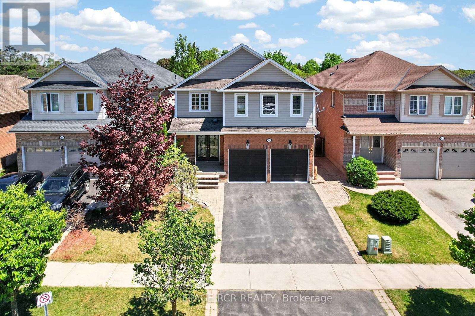 94 Atwood Avenue, Halton Hills (Georgetown), Ontario  L7G 6A1 - Photo 34 - W13721712