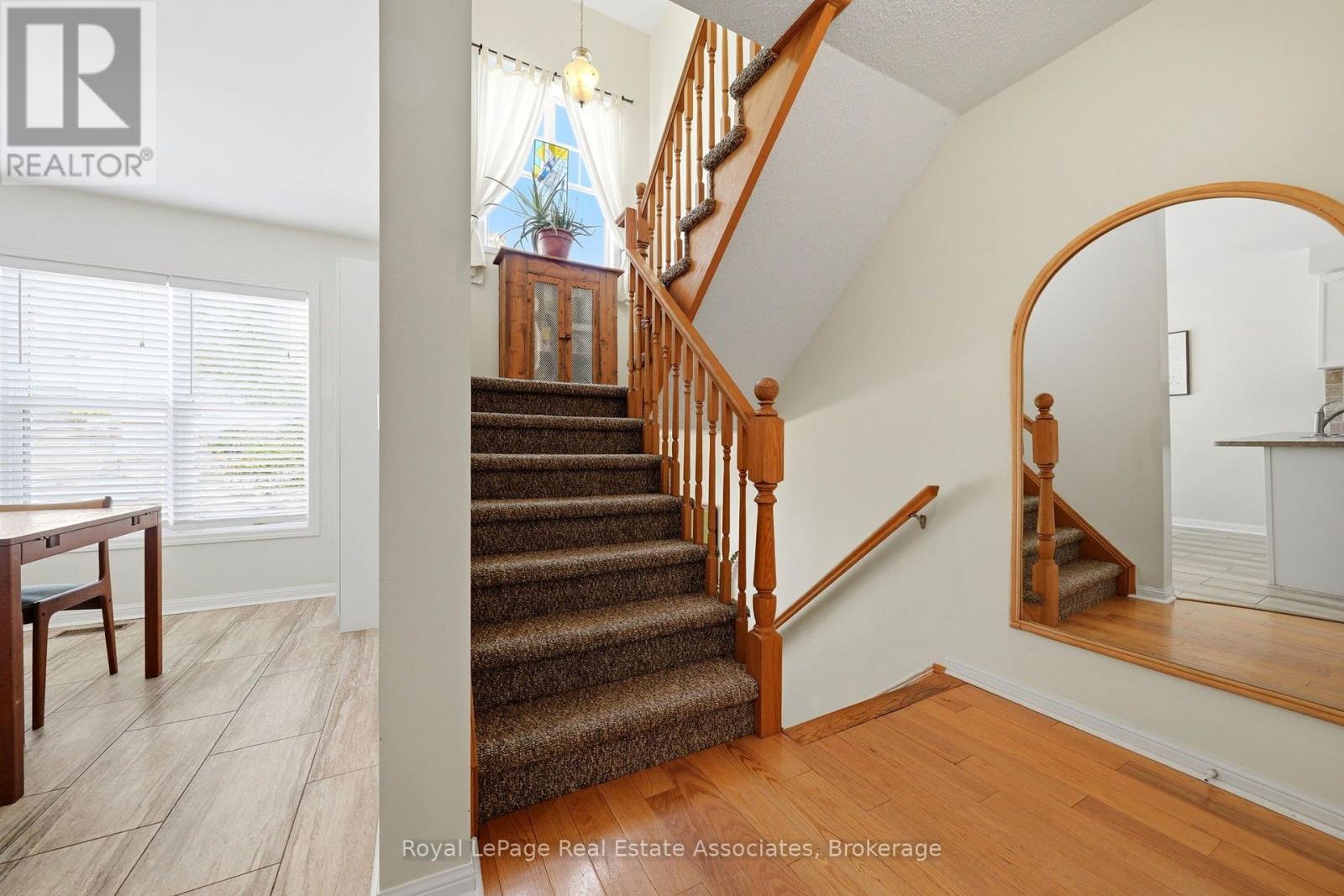 25 Seed House Lane, Halton Hills (Georgetown), Ontario  L7G 6K2 - Photo 15 - W13721848