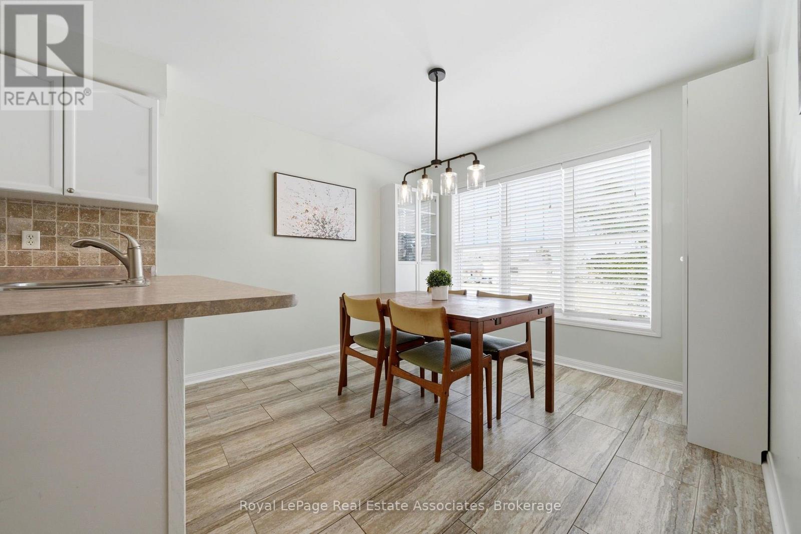 25 Seed House Lane, Halton Hills (Georgetown), Ontario  L7G 6K2 - Photo 8 - W13721848