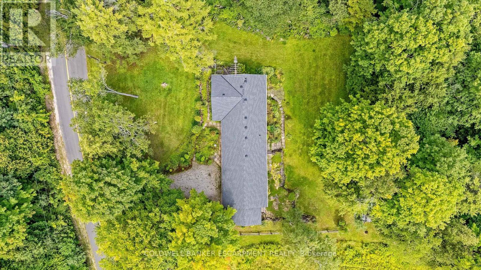 7470 22 Side Road, Halton Hills (Es Rural Esquesing), Ontario  L7J 2M1 - Photo 43 - W13722096